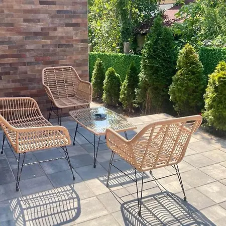 Amigos Suits Apartmán *